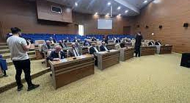 Meclis üyelerinden arsa satışına sert tepki