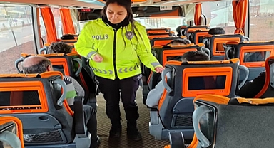 Elazığ'da Yolculara Emniyet Kemeri Bilgilendirilmesi