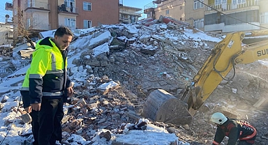 İş İnsanı Demirci: Asrın Felaketinin Yıl Dönümünde Acılarımız İlk Günkü Gibi Taze