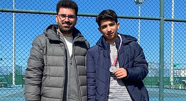 Ulusal Tenis Turnuvasından Elazığ'a 2.Lik