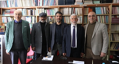 Aygen, Fırat Üniversitesi'ni Ziyaret Etti 