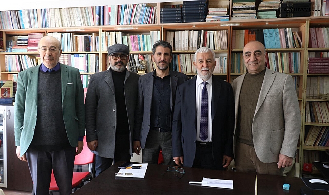 Aygen, Fırat Üniversitesi'ni Ziyaret Etti