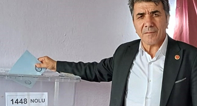 Elazığ'da 173 Seçmenli Köy muhtarı Seçim Bitmeden Kazandığını İlan Etti