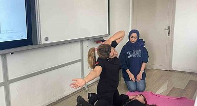 Elazığ'da İlk Yardım Eğitimleri Sürüyor