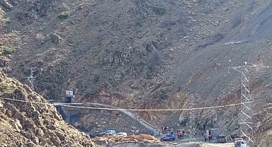 Elazığ'da Maden Öcağında Göçük: 2 Yaralı