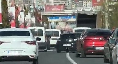 Elazığ'da Makas Atan Sürücüler Kameralara Yakalandılar