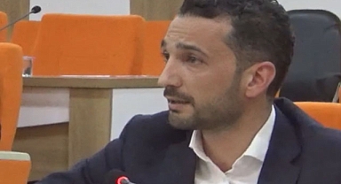 Gazi Caddesi Araç Galerisine Dönmüş Durumda…