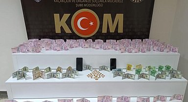 Kendilerini Polis Olarak Tanıtarak Vatandaşı 750 Bin Lira Dolandırdılar