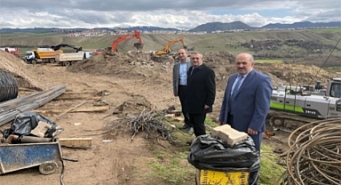 Palu-Kovancılar Devlet Hastanesi İnşaat Alanında İncelemelerde Bulundu