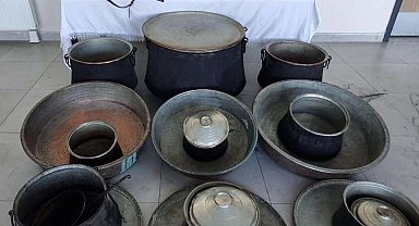 Elazığ'da 7 Eve Giren Hırsız, Çaldığı Eşyalarla Yakalandı