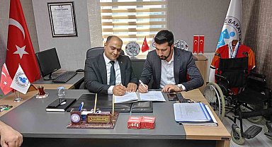 İşitme Cihazları Şirketi, Sakatlar Derneği Üyelerine Kampanya Başlattı