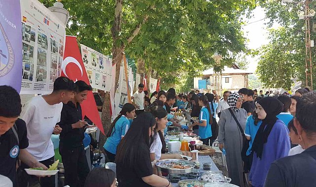 Keban'da eğitim şenliği