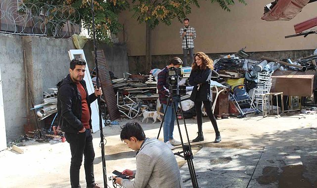 Elazığ Belediyesi Sanat Akademisi, yeni öğrencilerini arıyor