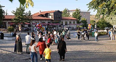 Medeniyetler beşiği 5 bin yıllık Harput'ta turizm hareketliliği başladı