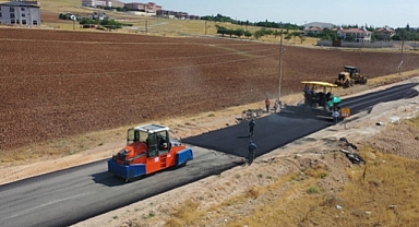 Asfalt çalışmaları devam ediyor