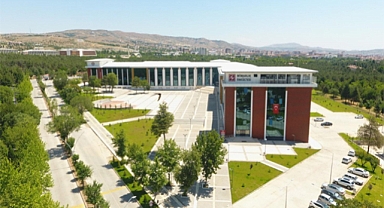 FÜ'si, Yükseköğretimde kapasite geliştirme programı kapsamında üçüncü oldu