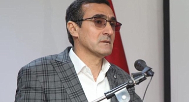 AK Parti Alacakaya İlçe Başkanı Mehmet Erol, Görevden affını istedi