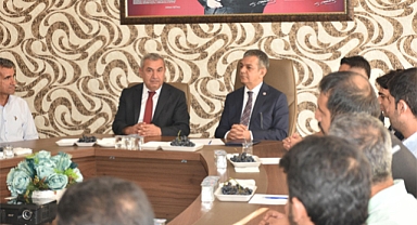 AK Parti Milletvekili Keleş Karakoçanda ziyaretlerde bulundu