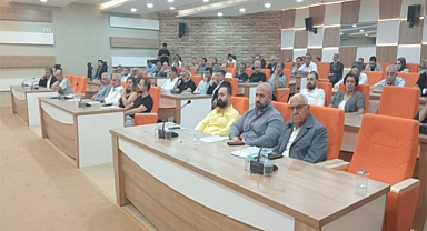 Muhalefet bir yanlışı daha önledi