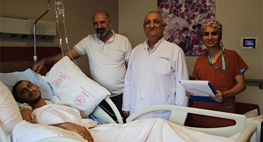 Ağrı'da trafik kazasında hayayi tehlikesi olan hasta sağlığına kavuştu