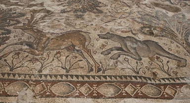 Elazığ'da bulunan 1600 Yıllık Mozaik yerinde korunmalı ve turizme kazandırılmalı