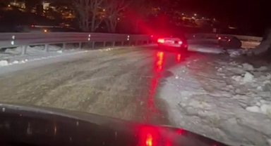 Hazarbaba kayak merkezinin ulaşıma kapanan yolu açıldı