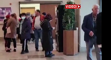 Yetkililerin göremediği çocuk acilinde yaşanan sorunları vatandaşlar böyle görüntüledi