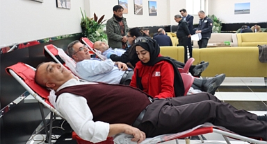 Elazığ İl Özel İdaresi'nden kan bağışı