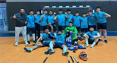 Genç Hokey takımımız çeyrek finalde