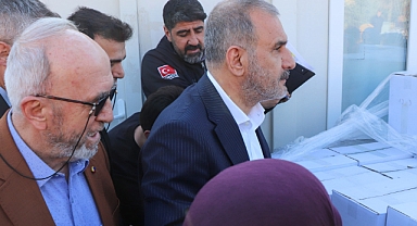 TOBB'dan, Depremzadelere gıda yardımı yapıldı