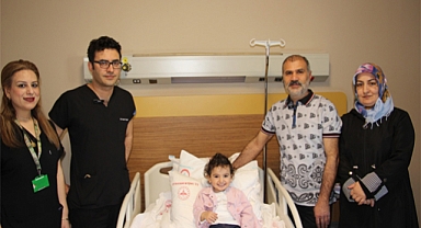 24 Aylık Çocuk Perkütan Nefrolitotomi ameliyatıyla sağlığına kavuştu