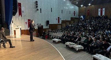 FÜ'sinde; Hayatımız iletişim programı yoğun ilgi gördü