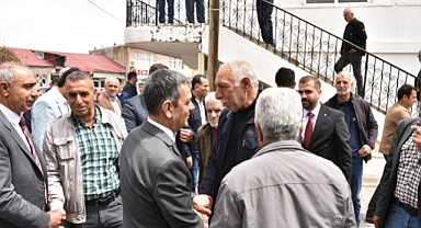 Milletvekili Keleş Alacakaya'da; Gönül gönüle, omuz omuza sahadayız