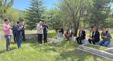 Ahmet Aytar Elazığ'da kabri başında anıldı