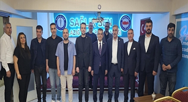Milletvekili Keleş, Elazığ'da sağlık çalışanlarıyla bir araya geldi