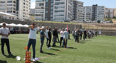 Türk Eğitim-Sen Elazığ Şubesi'nden 4. Geleneksel okçuluk toyu düzenlendi