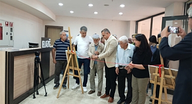 Uzman Doktor Gülay Şimşek'in resim sergisi açıldı