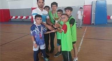 Futsal turnuvası ile aile ruhu sahaya yansıdı