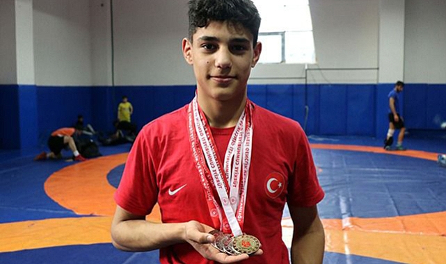 Güreşçi Gururumuz Çelik U-15 Balkan Şampiyonası'nda ülkemizi temsil edecek