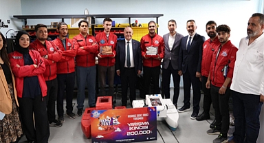 Vali Hatipoğlu, Spor, Sanat,Kültür ve Teknoloji şapiyonlarıyla buluştu