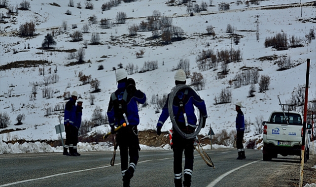 Fırat EDAŞ, Zorlu kış şartlarına karşı sahada önlemlerini aldı