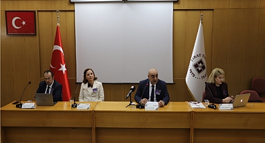 FÜ'sinde Kadına yönelik şiddet konulu panel düzenlendi