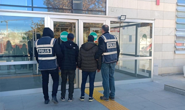 Elazığ'da kesinleşmiş hapis cezası bulunan iki firari yakalandı