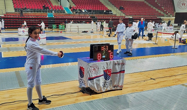 Eskrim'de Türkiye şampiyonluğu geldi