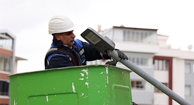 Fırat EDAŞ'tan şehir aydınlatmasına 13 Milyon TL'yi aşan LED yatırımı