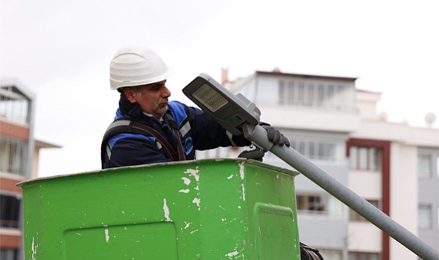 Fırat EDAŞ'tan şehir aydınlatmasına 13 Milyon TL'yi aşan LED yatırımı