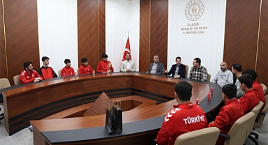 Türkiye'nin en genç hokey takımı