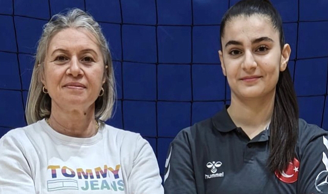 Ecrin Kehya, U16 Hentbol Milli takım kampı'na davet edildi
