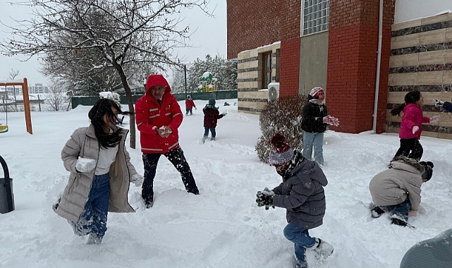 Türk Kızılay'dan sevgi evleri'ne anlamlı ziyaret