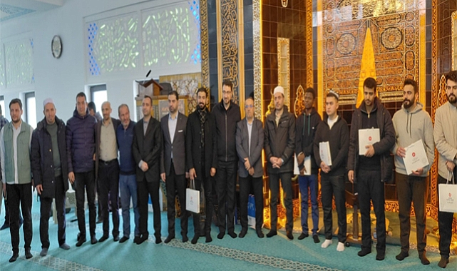 Uluslararası öğrencilerden Kuran-ı Kerim ziyafeti